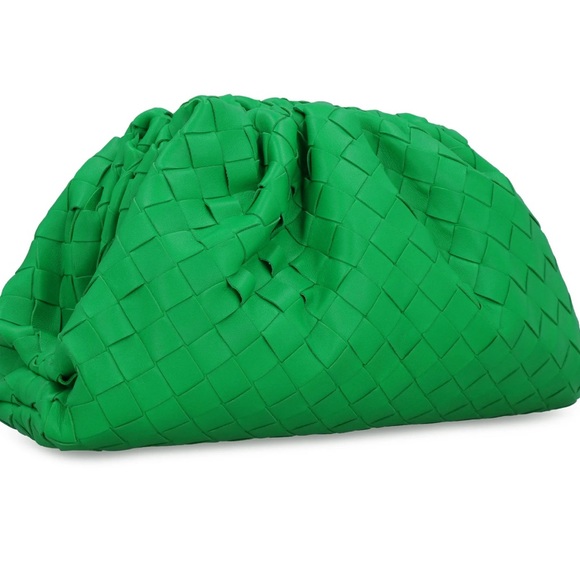 Bottega Veneta
Bottega Veneta Teen Intrecciato Clutch Bag - Picture 2 of 3